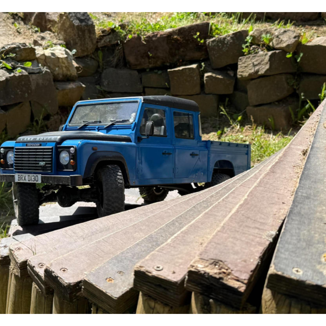 Boom Racing Land Rover Defender 130 High Capacity Pickup 1/10 4WD BRX02 RC Crawler Kit - Image 15
