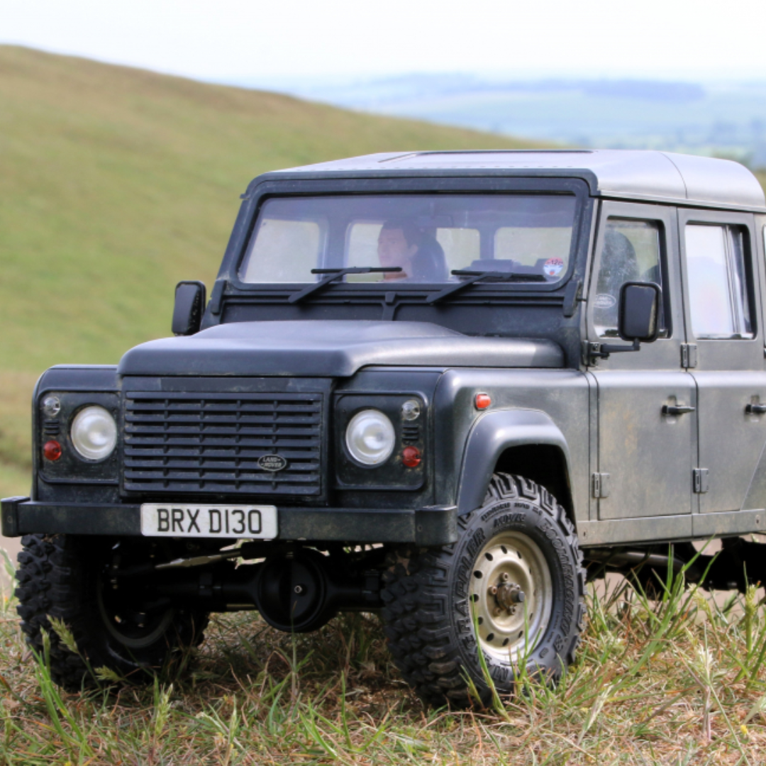 Boom Racing Land Rover Defender 130 High Capacity Pickup 1/10 4WD BRX02 RC Crawler Kit - Image 10